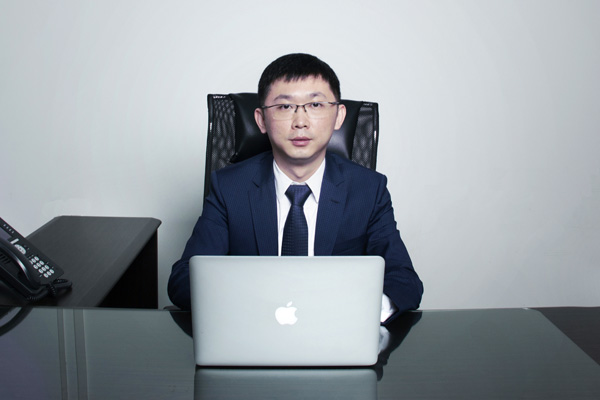 湖南南新制药股份有限公司 常务副总经理兼董事会秘书,财务总监 黄俊